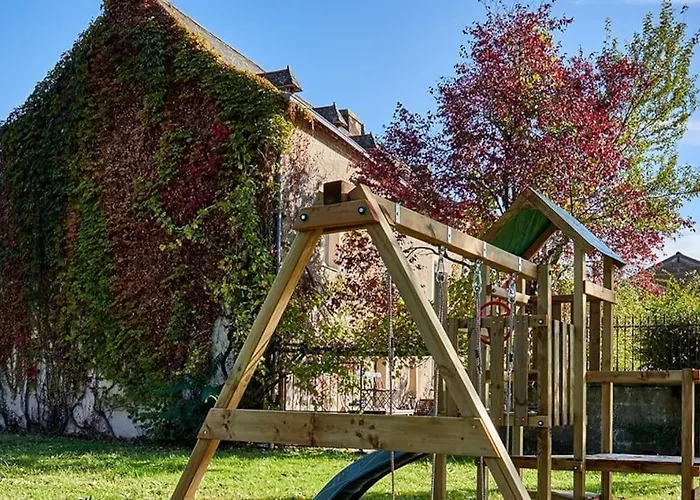 La Première Pierre *